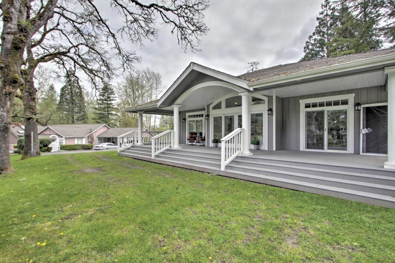 Contemporary Tacoma Cottage With Deck And Pond! ภายนอก รูปภาพ